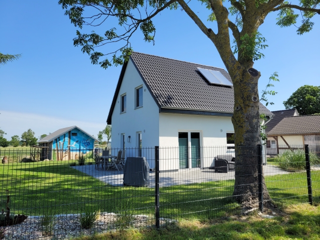 Ferienhaus Schiffi Eingez Garten Urlaub Mit Hund Auf Der Insel R Gen