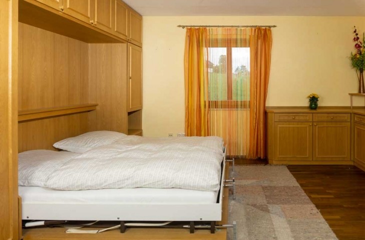 grosszugiges ferienhaus liebevoll ausgestattet fur die familie mit hunden