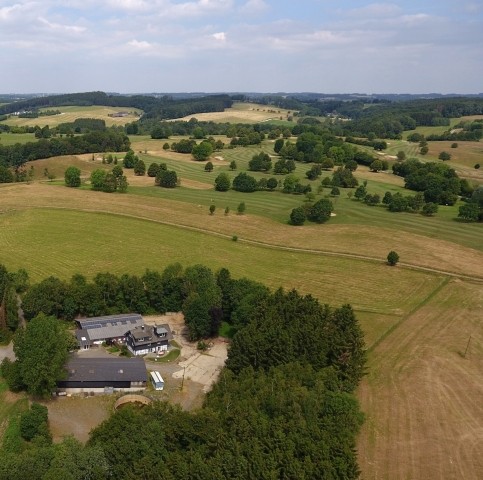 Luftbild Hof und Umgebung