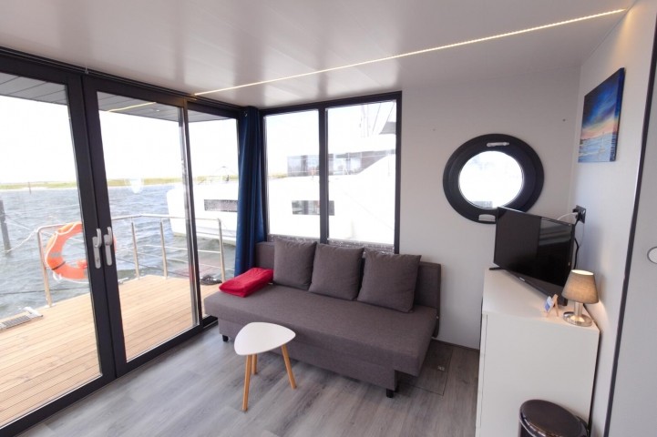 Wohnbereich Hausboot Fjord Aquila Wendtorf