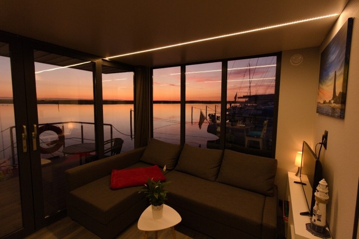 Abendstimmung Hausboot Fjord Lacerta Wendtorf