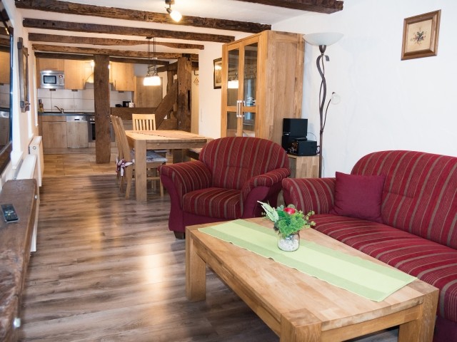 Wohnzimmer Fewo. Waldblick