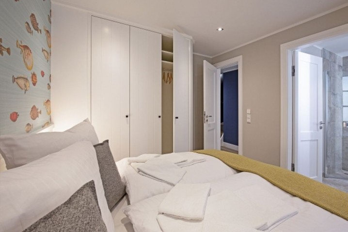 Schlafzimmer 2