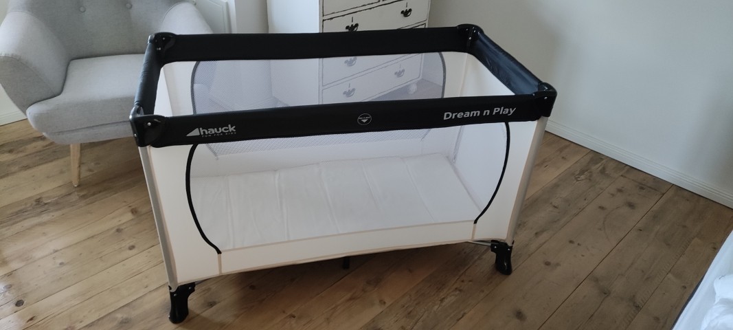 Kinder-Reisebett