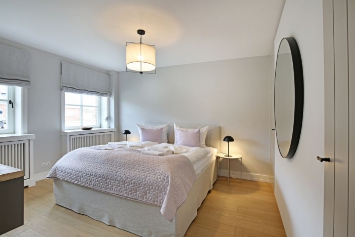 Schlafzimmer eins