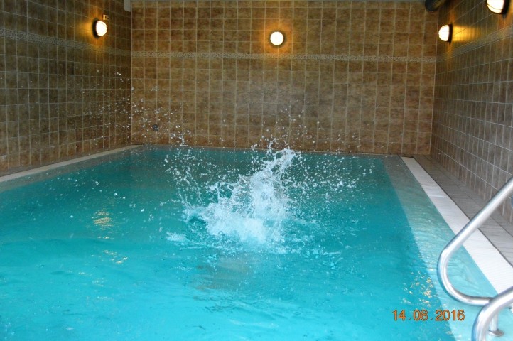 Hallenbad