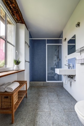 Bad "en suite" im Mittelzimmer