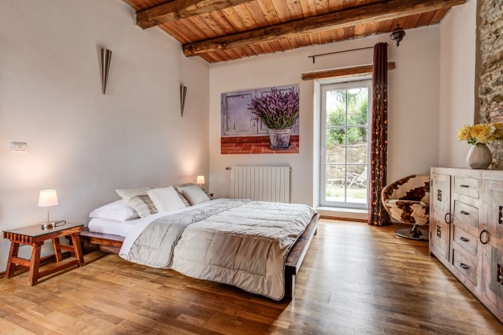 das zweite Schlafzimmer mit Bad "en suite"