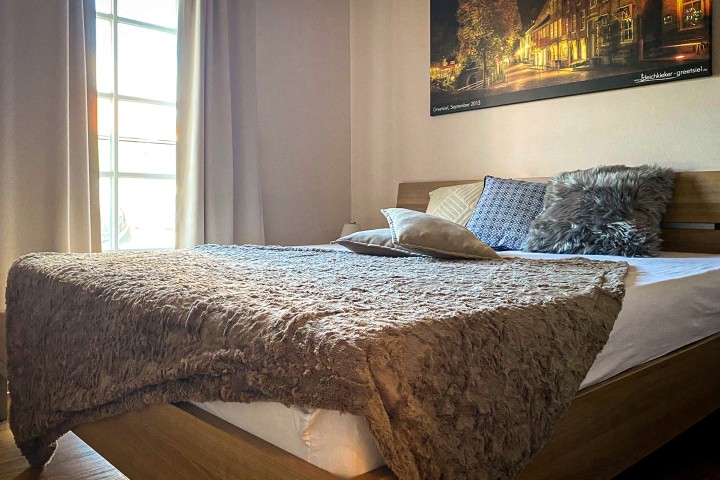 Schlafzimmer 2 - mit TV