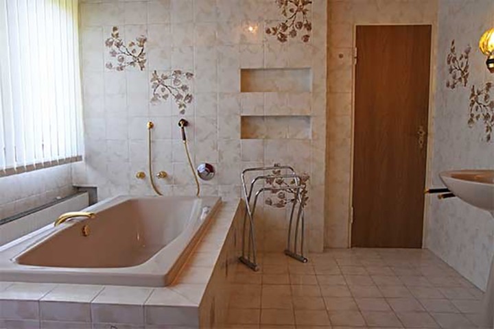 .... und Badewanne