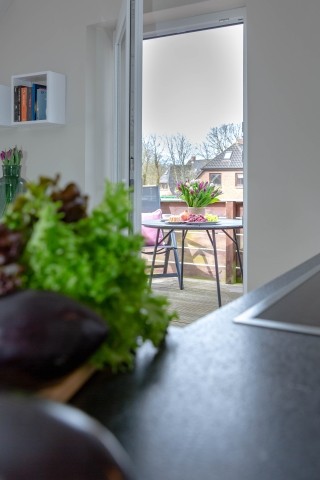 Küchenbereich mit Terrassenblick 
