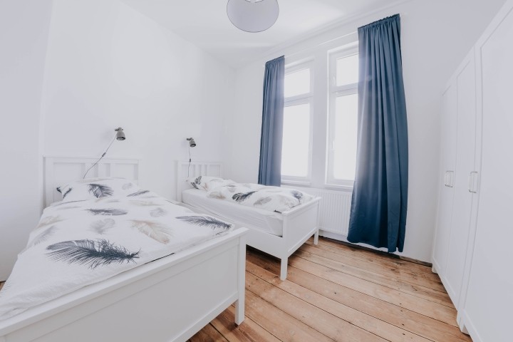 Schlafzimmer 2