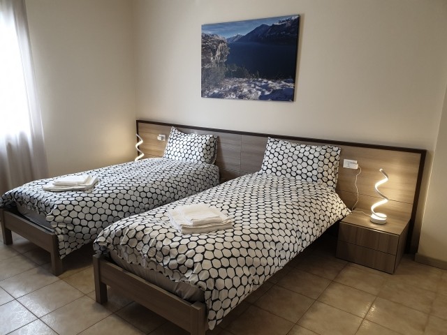Schlafzimmer 2