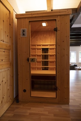1. OG Infrarotkabine
