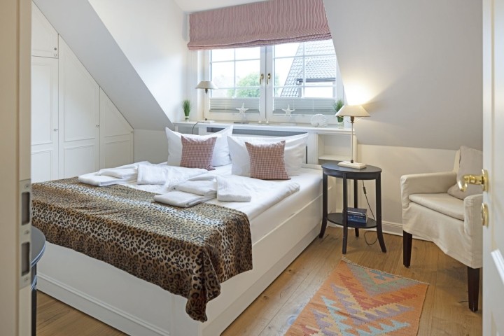 Schlafzimmer eins