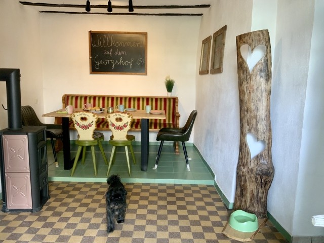 Esszimmer mit Kaminofen
