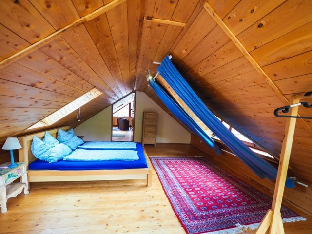 Schlafzimmer DG