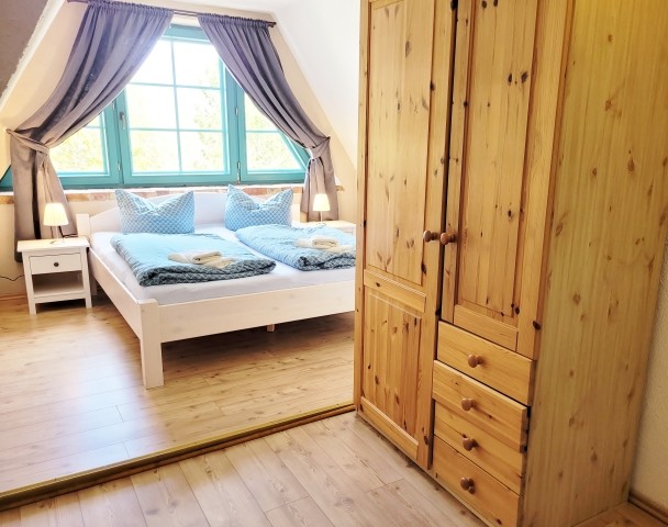 Großes Schlafzimmer