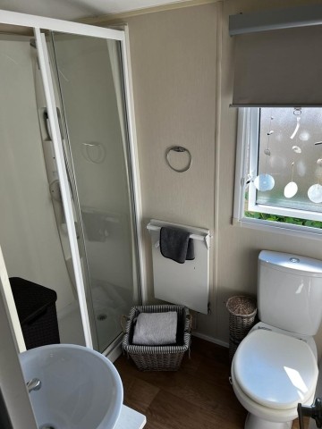 Bad mit Dusche