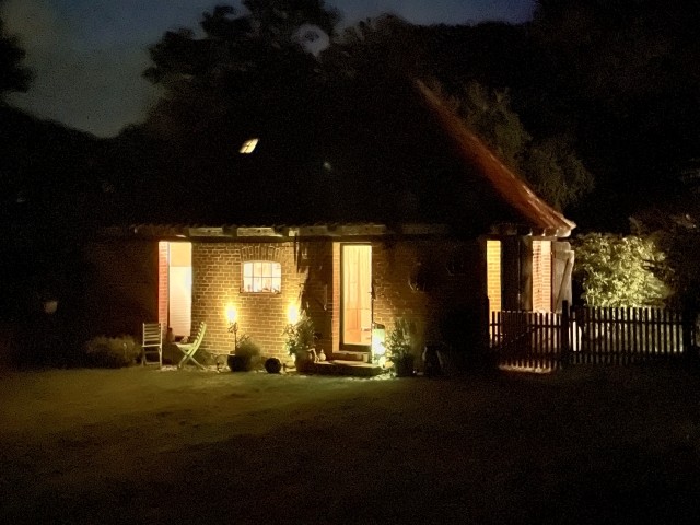 idyllisch bei Nacht