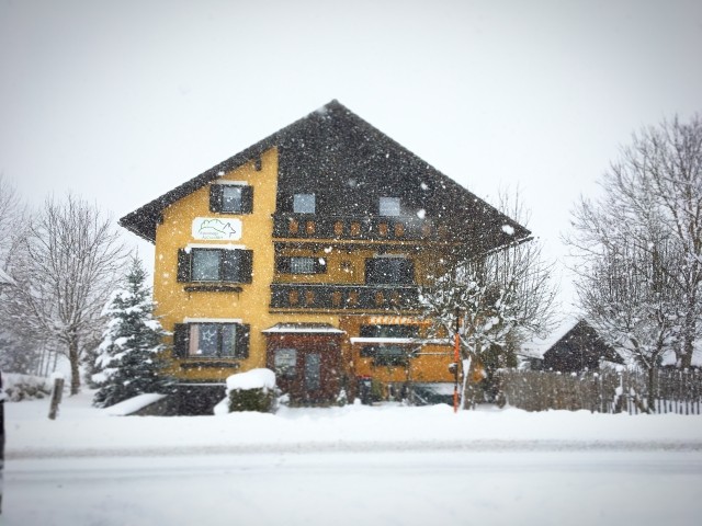Unsere Alpenlodge in weißer Pracht