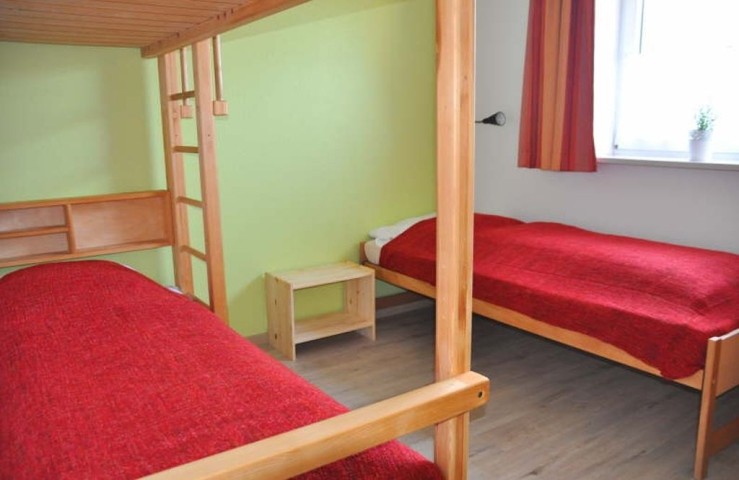 Schlafzimmer 2