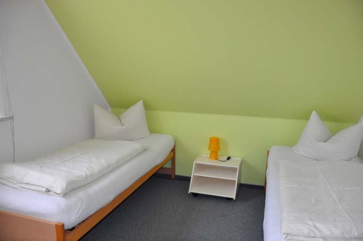 Schlafzimmer 2