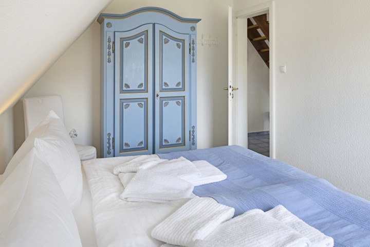 Schlafzimmer eins