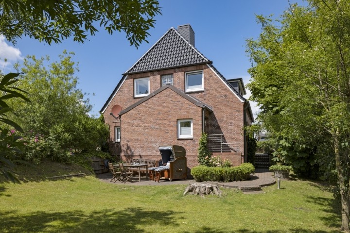 Terrasse und Garten