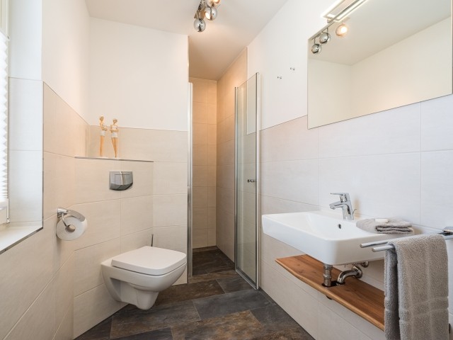 Badezimmer EG