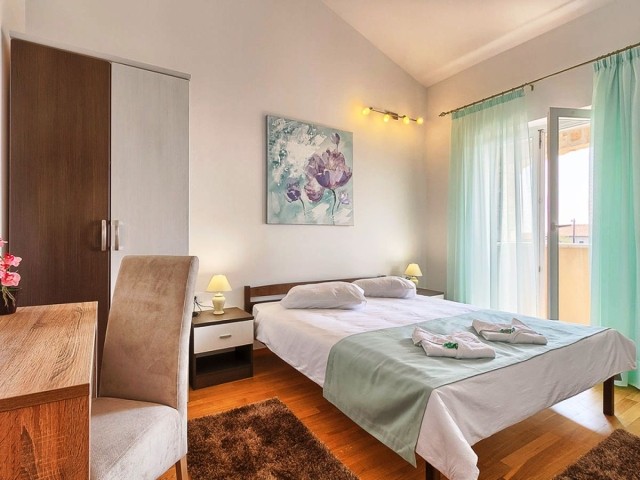 Schlafzimmer 3