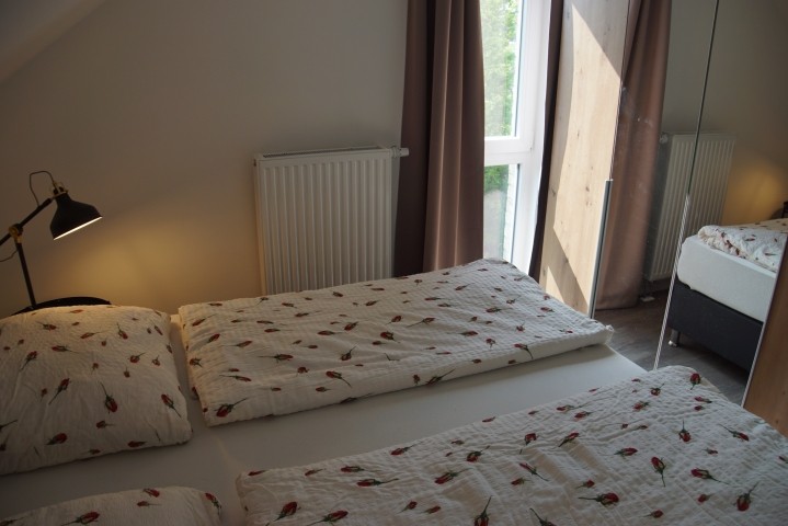 Schlafzimmer 3