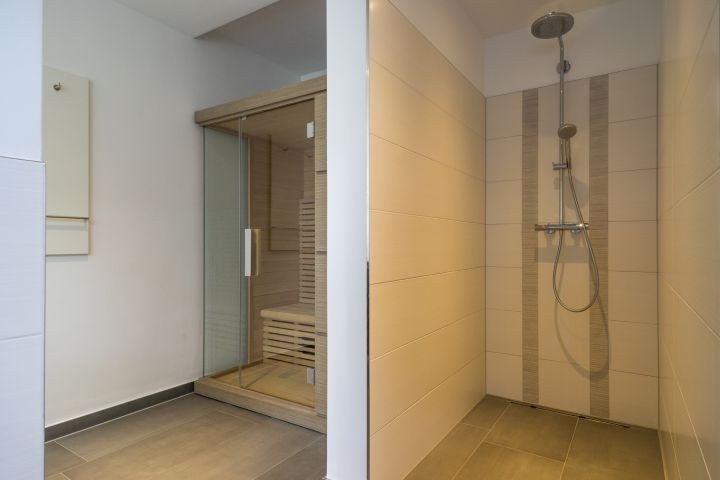 Badezimmer 1