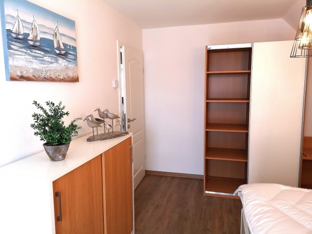 Schlafzimmer mit Doppelbett