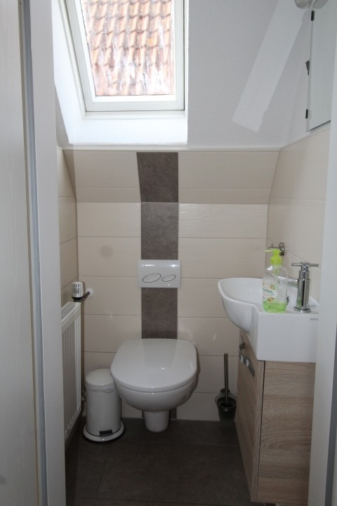 Gäste WC OG