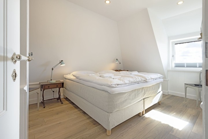 Schlafzimmer eins