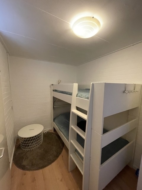 Etagenbett im EG 