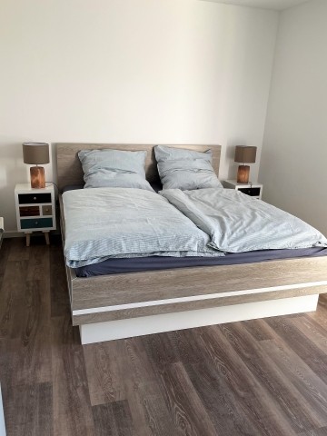 2. Schlafzimmer