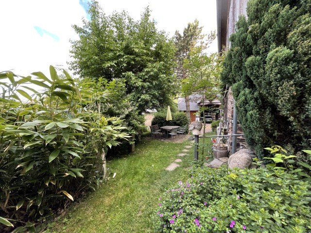 Garten mit Terrasse
