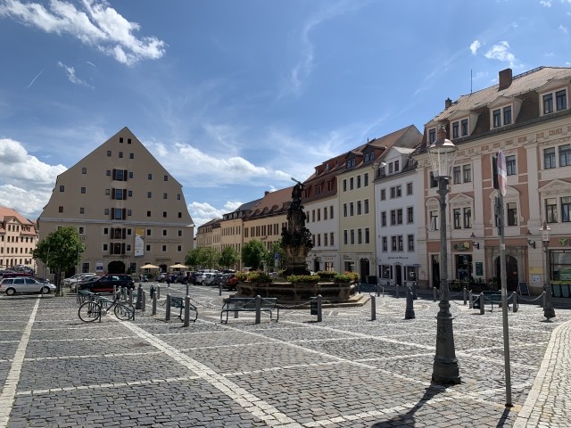 Blick über den Neumarkt - alles vor der Haustür