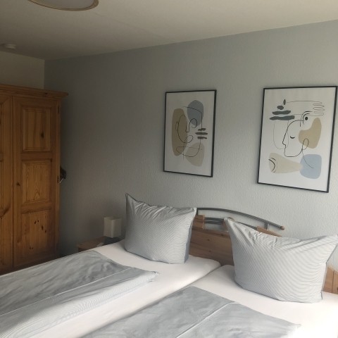 Schlafzimmer 2