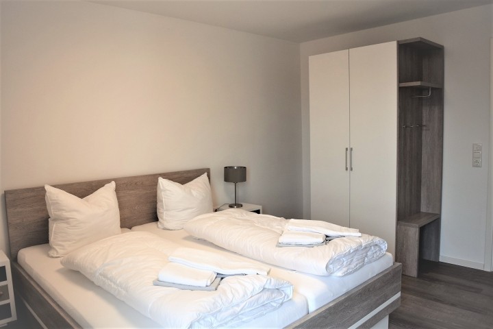 1. Schlafzimmer