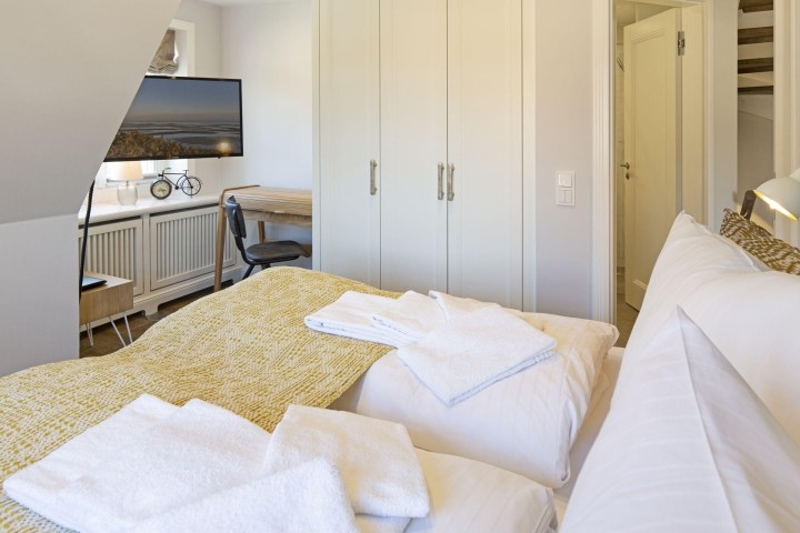 Schlafzimmer zwei im 1 OG