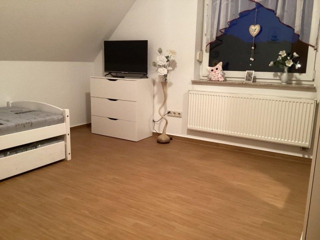 Schlafzimmer 3