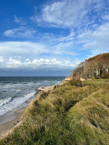 Steilküste nahe Feriendorf
