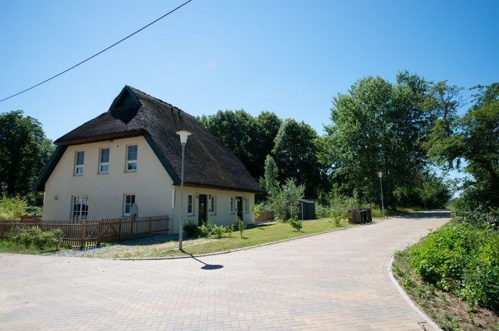 Blick von der Straßenseite