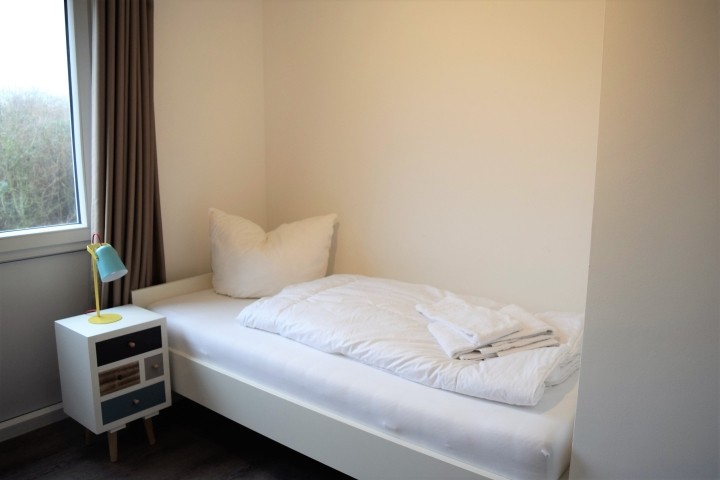 Kinder-/ Jugendzimmer, rechte Seite, 1 OG