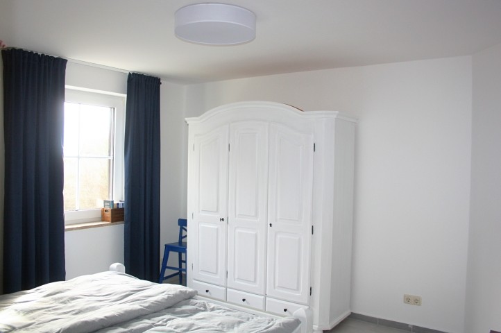 Schlafzimmer mit zwei Doppelbett