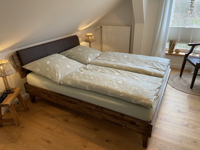 Schlafzimmer 2