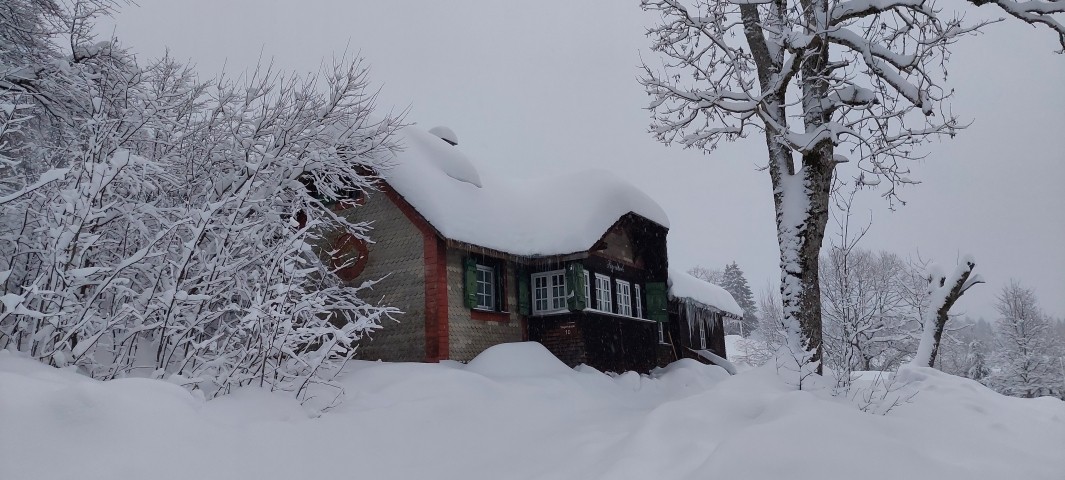 Sägerhäusle im Winter